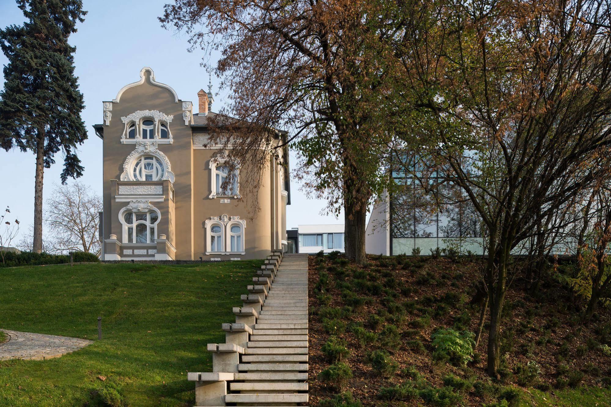 Villa Csonka By Privo Târgu-Mureş Extérieur photo